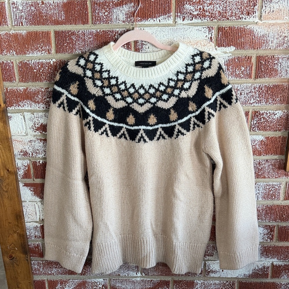 Ann Taylor Crew Neck Wool Blend Fair Isle Chunky Thick Knit Sweater SZ S Preppy